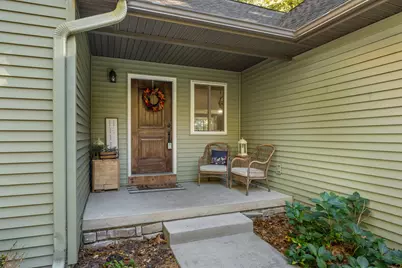 10154 Connelley Avenue NE, Greenville, MI 48838 - Photo 4