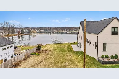 1605 S Crooked Lake Drive, Kalamazoo, MI 49009 - Photo 10