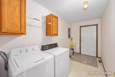 5495 W McBride Road, Lakeview, MI 48850 - Photo 32