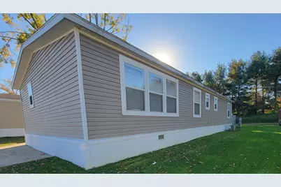 1139 Maple Leaf Lane NW, Walker, MI 49534 - Photo 2