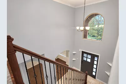 5675 Gregory Drive, Shelby Twp, MI 48317 - Photo 10