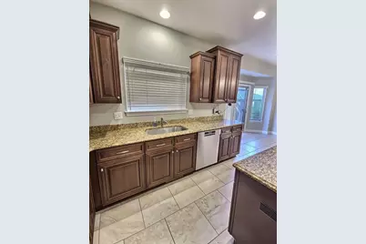 5675 Gregory Drive, Shelby Twp, MI 48317 - Photo 24