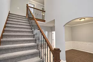 5675 Gregory Dr, Shelby Twp, MI 48317 - Photo 4