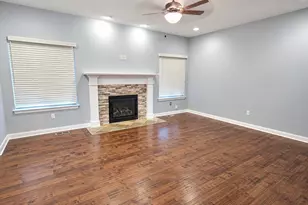 5675 Gregory Dr, Shelby Twp, MI 48317 - Photo 6