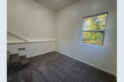 227 E Prospect Street, Jackson, MI 49203 - Photo 12