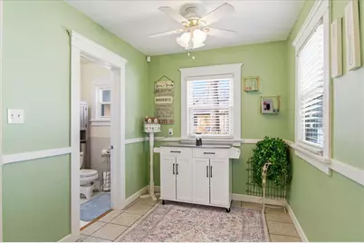 758 The Pkwy Street, Jackson, MI 49203 - Photo 8