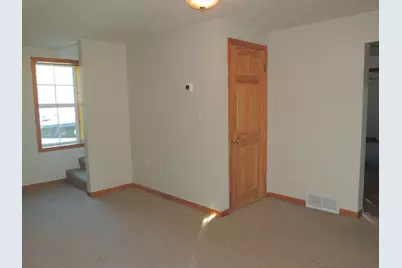 410 N Maple Street, Fennville, MI 49408 - Photo 8