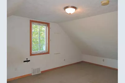 410 N Maple Street, Fennville, MI 49408 - Photo 22