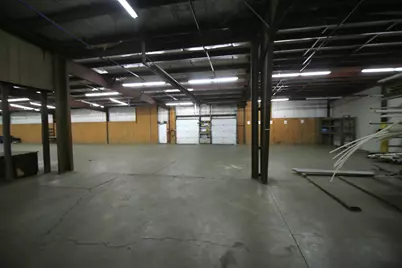 2450 W Columbia Avenue W, Battle Creek, MI 49015 - Photo 8
