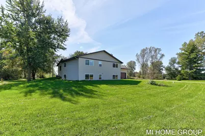 11774 Tyler Street, Holland, MI 49424 - Photo 4