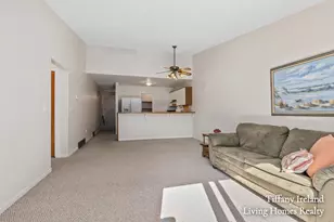 2750 Stonebluff Dr SW, Wyoming, MI 49519 - Photo 8