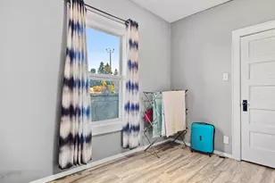 709 S Mitchell St, Cadillac, MI 49601 - Photo 16