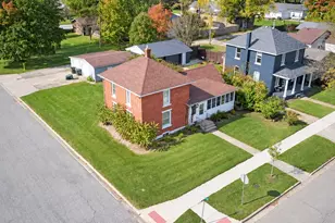 616 Magnolia St, Three Oaks, MI 49128 - Photo 4