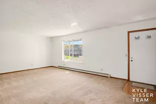 211 York View Pl NW, Comstock Park, MI 49321 - Photo 2