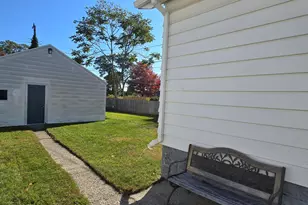 2003 Moulton Ave, Muskegon, MI 49445 - Photo 6