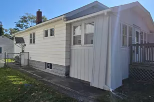 2003 Moulton Ave, Muskegon, MI 49445 - Photo 4