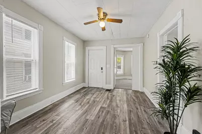 850 Lafayette Avenue NE, Grand Rapids, MI 49503 - Photo 2