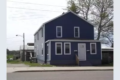 504 E Dowland Street, Ludington, MI 49431 - Photo 2