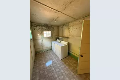 804 W Grand Street, Hastings, MI 49058 - Photo 8