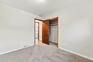 11411 Brady, Bedford, MI 48239 - Photo 10