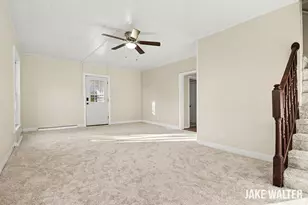610 S Park St, Hastings, MI 49058 - Photo 2