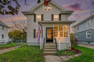724 Fourth St, Jackson, MI 49203 - Photo 1