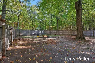 1466 N Scenic Dr, Muskegon, MI 49445 - Photo 18