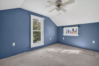 909 Broad Street, Saint Joseph, MI 49085 - Photo 16
