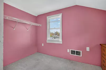 909 Broad Street, Saint Joseph, MI 49085 - Photo 18