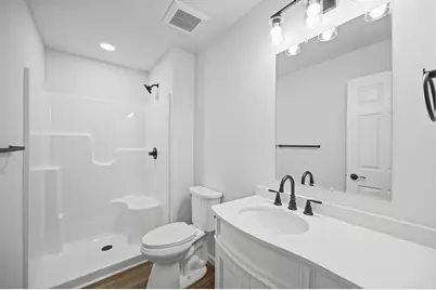 304 Mimz, Bangor, MI 49013 - Photo 18