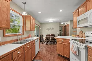 3456 Autumn Wood Dr, Hamilton, MI 49419 - Photo 8