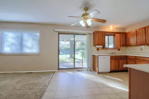 18152 Alvaro Ave, Brownstown, MI 48193 - Photo 12