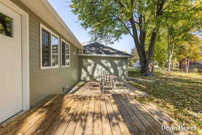 180 Loomis Street, Sparta, MI 49345 - Photo 24