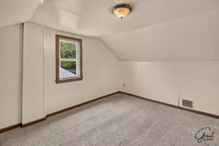 8865 Mansfield St, Detroit, MI 48228 - Photo 14