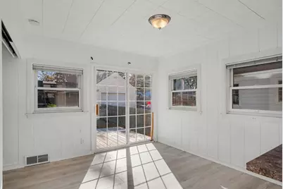 920 Reynard Street SE, Grand Rapids, MI 49507 - Photo 8