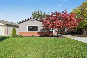 42618 Addison Ave, Canton, MI 48187 - Photo 2
