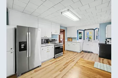 409 N Gaylord Avenue, Ludington, MI 49431 - Photo 10