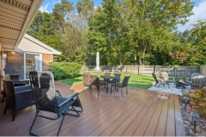 1519 Saint Joseph Circle, Saint Joseph, MI 49085 - Photo 38