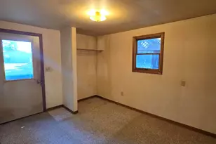 187 W Ferney St, Clarksville, MI 48815 - Photo 6