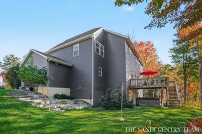 17931 Spring Tree Court, Spring Lake, MI 49456 - Photo 6