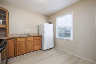 25625 Rosenbusch Blvd, Warren, MI 48089 - Photo 4