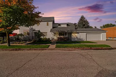 201 N Rowe Street, Ludington, MI 49431 - Photo 1