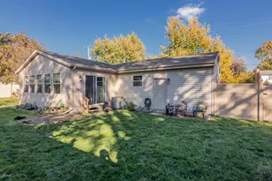 7714 Pickering St, Portage, MI 49024 - Photo 2