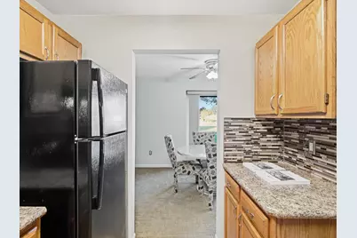 37421 Clubhouse Drive, Sterling Heights, MI 48312 - Photo 26