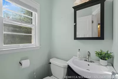 1837 Chamberlain Avenue SE, Grand Rapids, MI 49506 - Photo 22