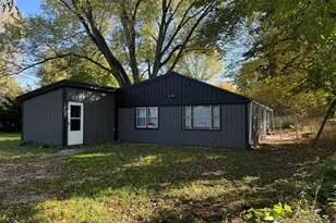 18365 Chapel Hill St, Cassopolis, MI 49031 - Photo 1