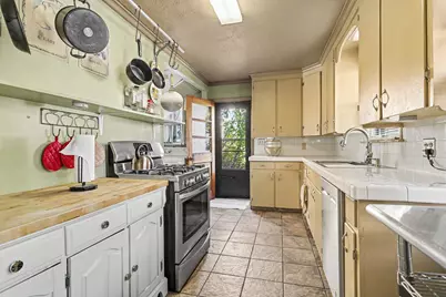 124 S Mayhew Street, New Buffalo, MI 49117 - Photo 16