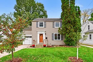 820 Chittenden Dr, East Lansing, MI 48823 - Photo 1