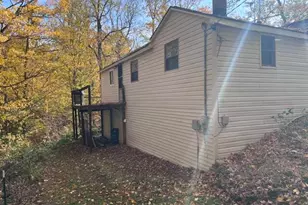 5762 Frankfort Hwy, Benzonia, MI 49616 - Photo 6