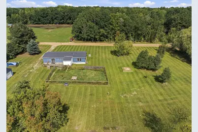 11390 E Pakes Road, Crystal, MI 48818 - Photo 38